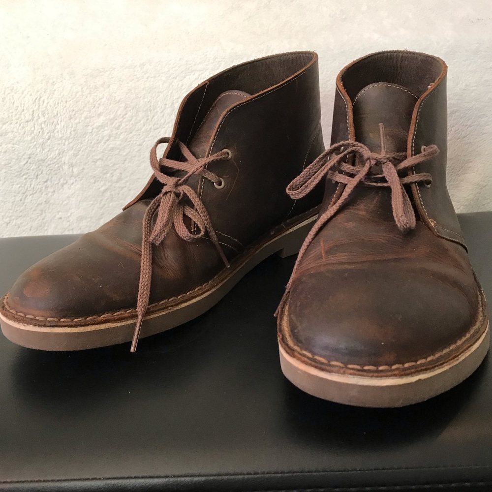Clark’s Leather Desert Chukka
